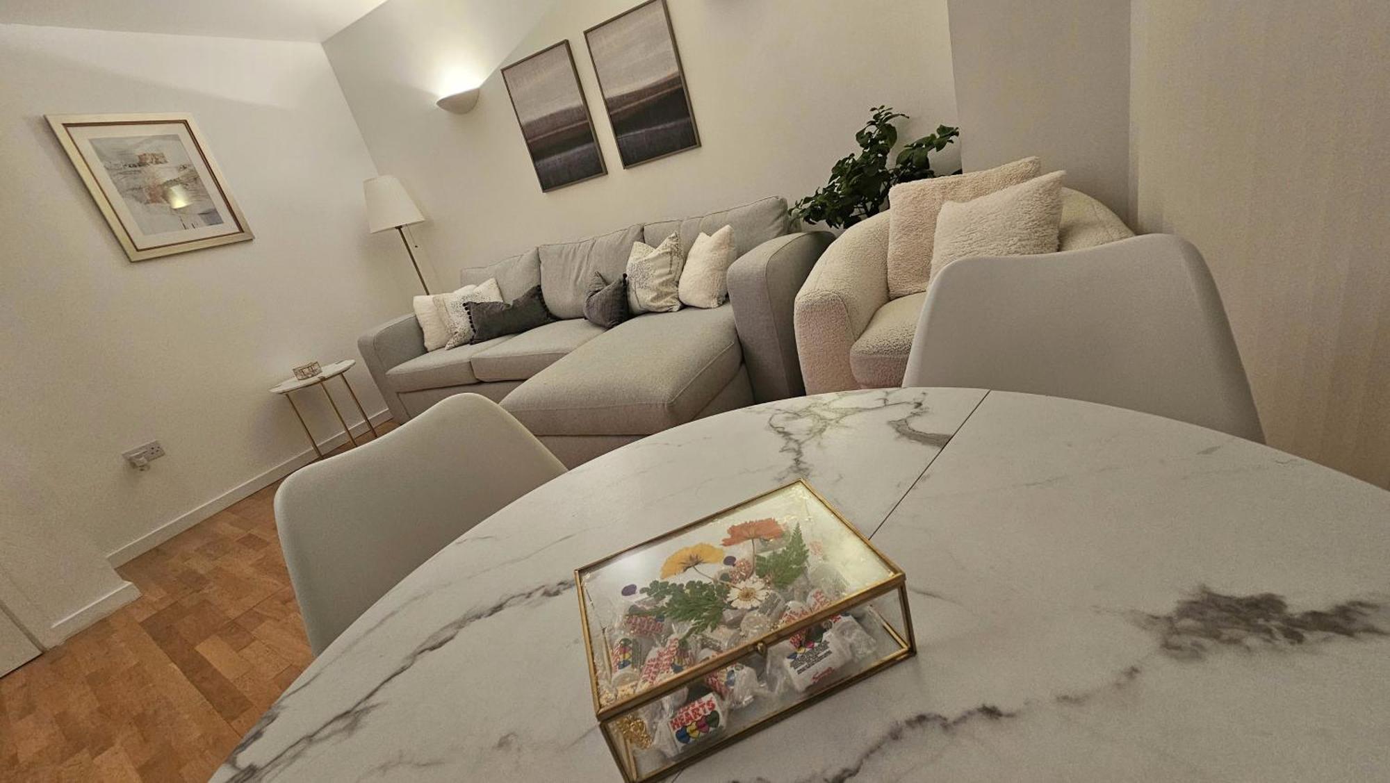 Luxury Apartment In Canary Wharf Londen Buitenkant foto